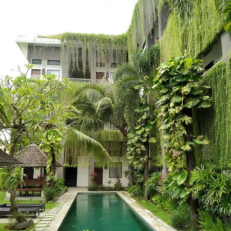 Ganga Hotel & Apartment Denpasar Exteriér fotografie